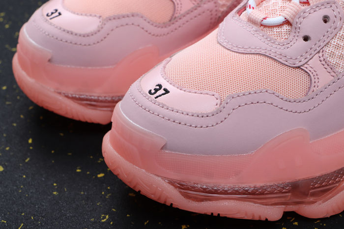 Triple S Classics 4598