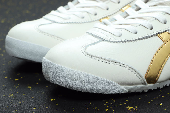 Mexico 66 High Retro Classics Leather Shoes