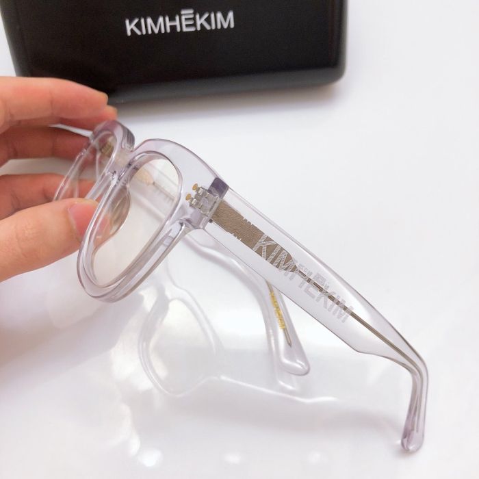 Kimhekim exclusive launch can be equipped with myopia lens with anti blue light and radiation protection, very versatile
