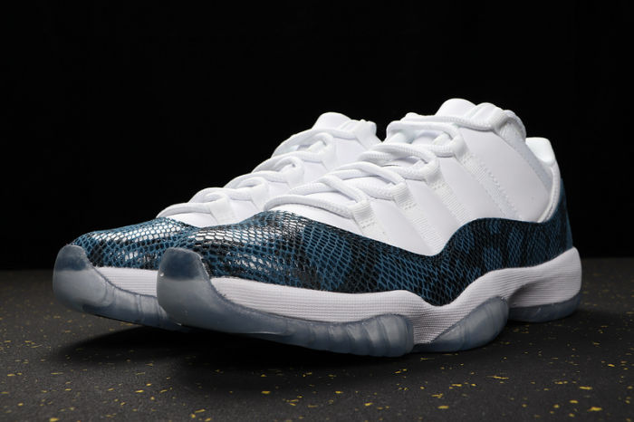 AJ11 Retro Classics Basketball Shoes CD6846-102