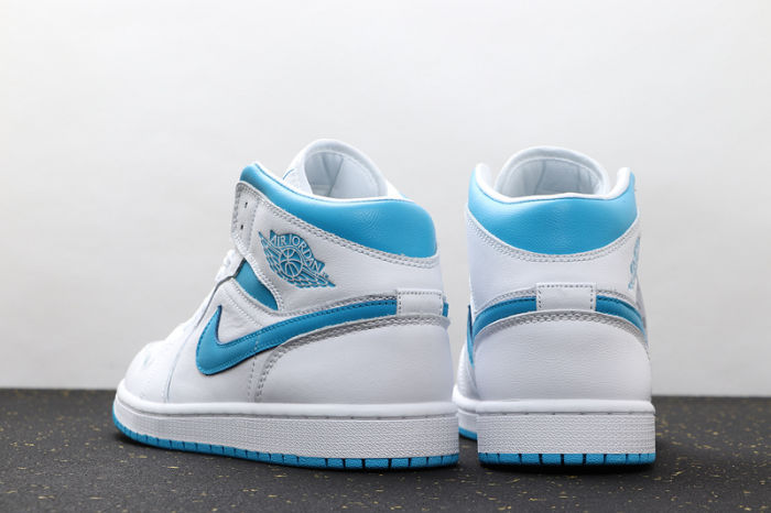 AJ 1 Mid Retro Classics Shoes BQ6472-114