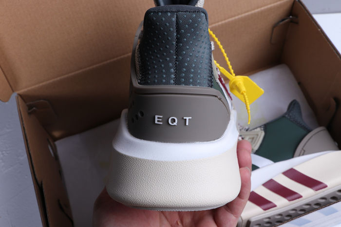 EQT Back ADV