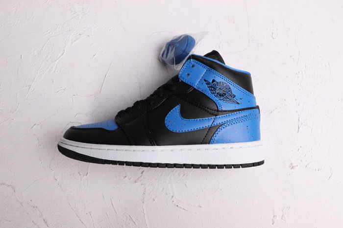 AJ 1 Mid Retro Classics Shoes 554724-048