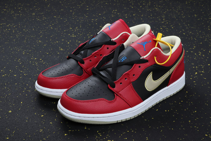 AJ 1 Low Retro Classics Shoes 553558-613