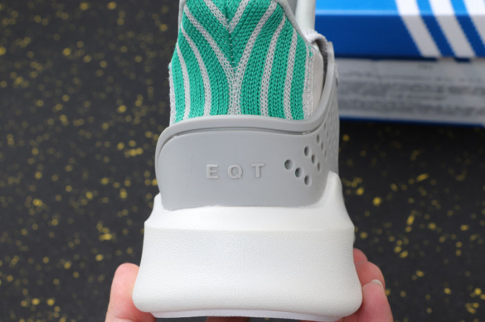 EQT Back ADV