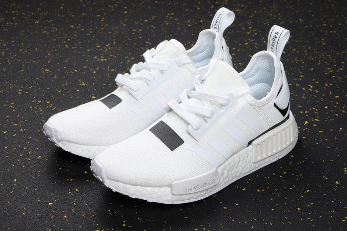 NMD_R1 Boost