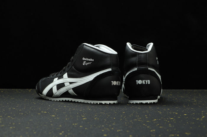 Mexico 66 High Retro Classics Leather Shoes