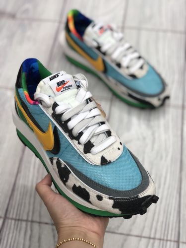 Nike sacai x Nike ldwaffle custom co branded running shoes