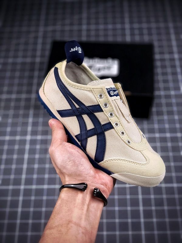 Youth Mexico 66 Retro Classics Shoes