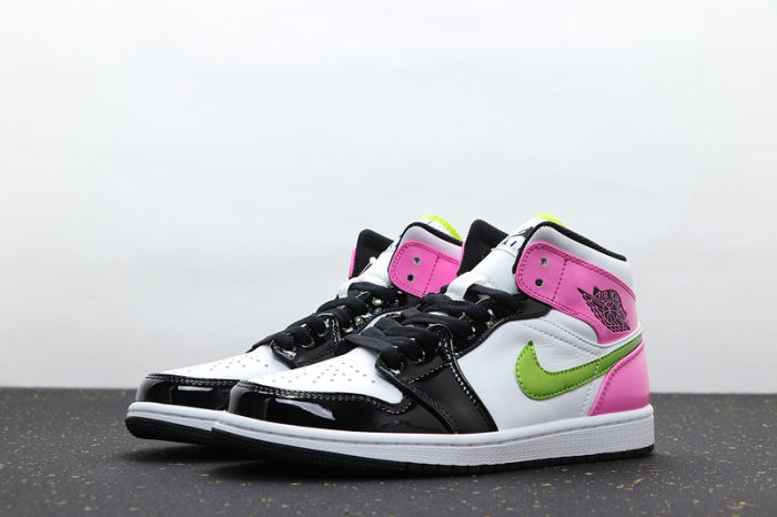 AJ 1 Mid Retro Classics Shoes CZ9834-100