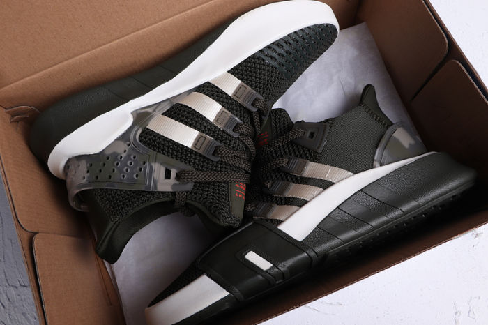 EQT Back ADV