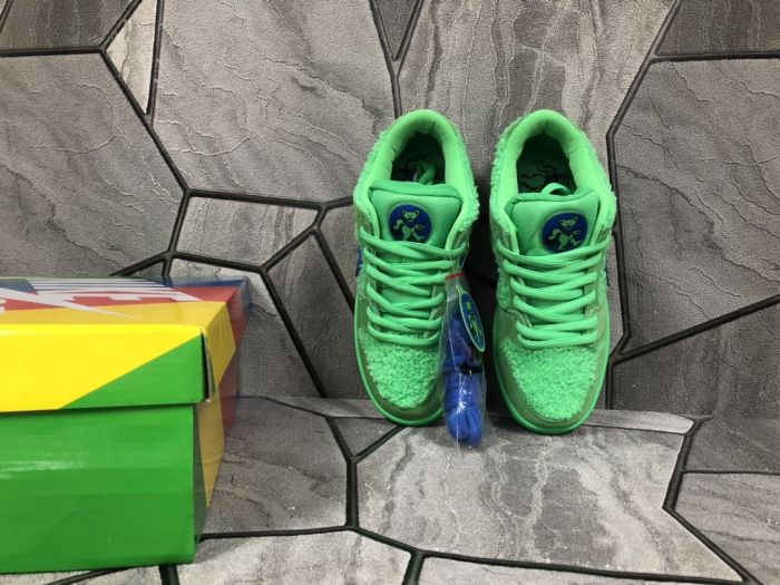 Nike  orange bear ,  green bear  and  yellow bear  color shoes