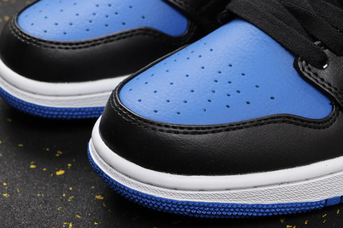 AJ 1 Low Retro Classics Shoes CQ9446-400