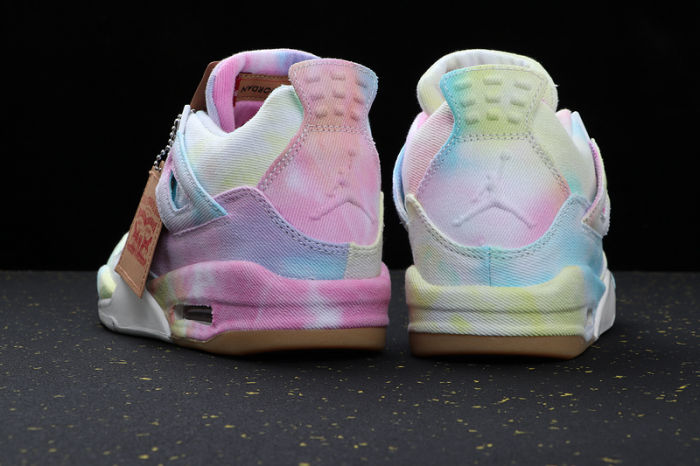AJ4 Retro Classics Shoes AO2571-102