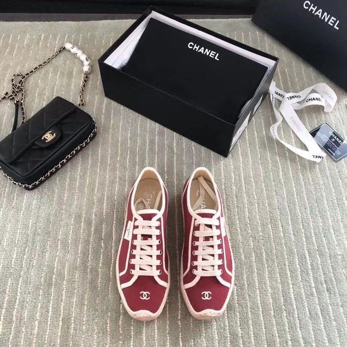 Chanel 20ss new embroidered embossed round head canvas shoes