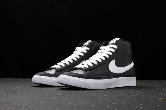 Blazer Mid Classics