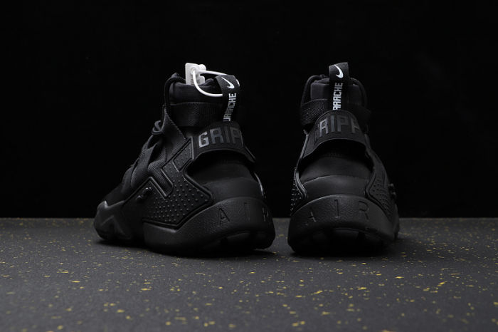 Air Huarache Gripp Sail 002