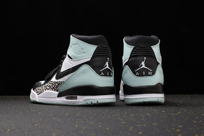 AJ Legacy 312 Retro Classics Shoes AV3922-013