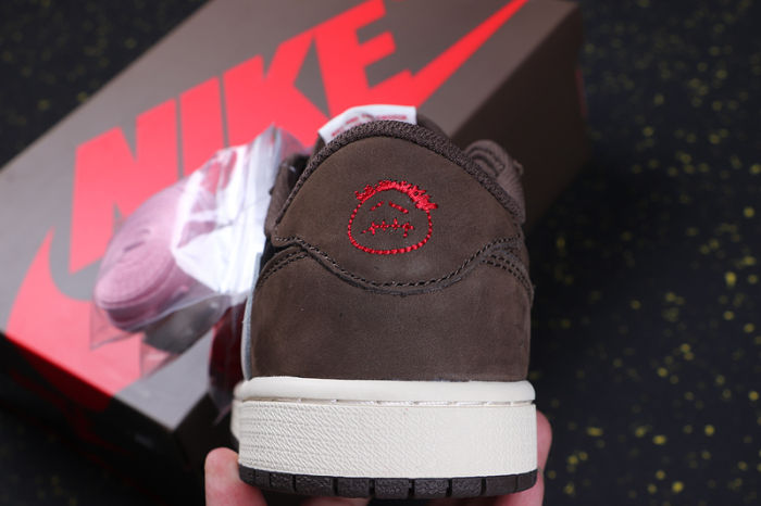 AJ 1 Low Retro Classics Shoes Travis Scott