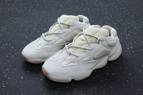 YEEZY BOOST 500