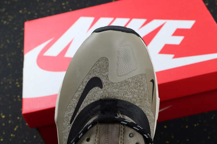 Air Huarache Gripp Sail 200