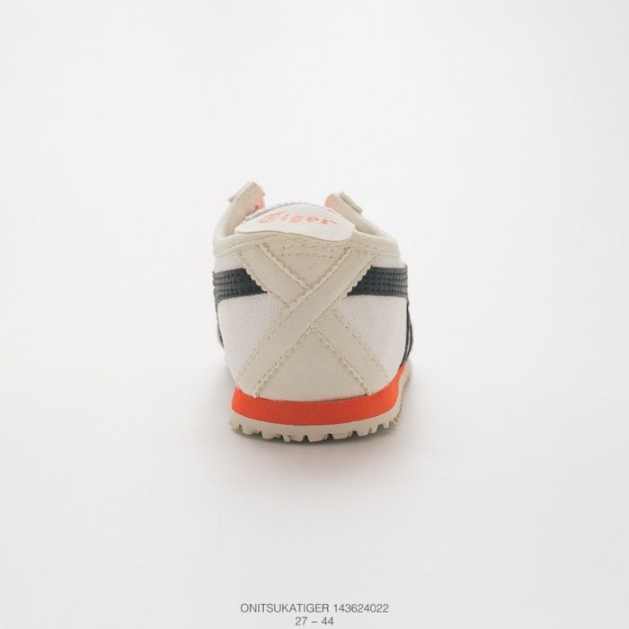 Youth Mexico 66 Retro Classics Shoes