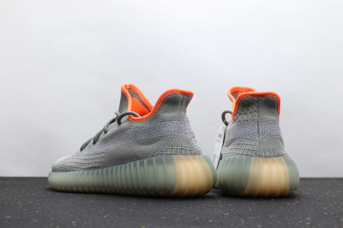 YEEZY BOOST 350 V2