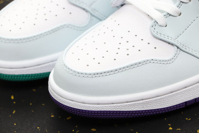 AJ 1 Mid Retro Classics Shoes CW5853-100