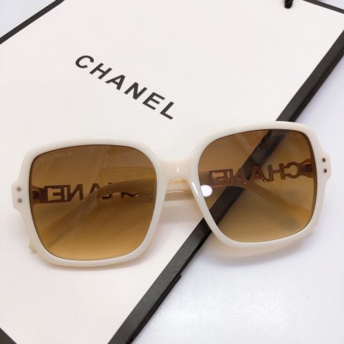 Chanel spelled letters all-match square sunglasses