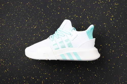 EQT Back ADV