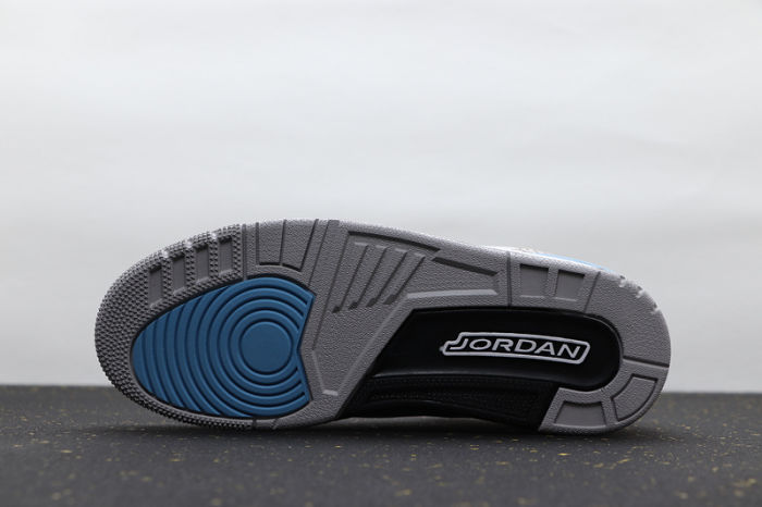 AJ3 Retro Classics Shoes CT8532-104