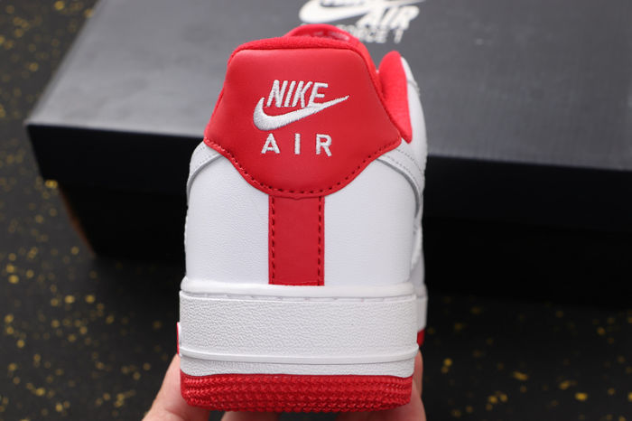 Air Force 1 '07 - White/University Red