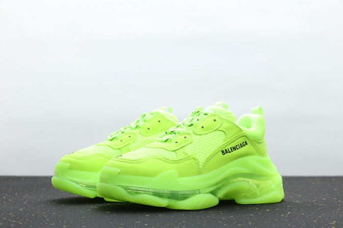 Triple S 3.0 013802