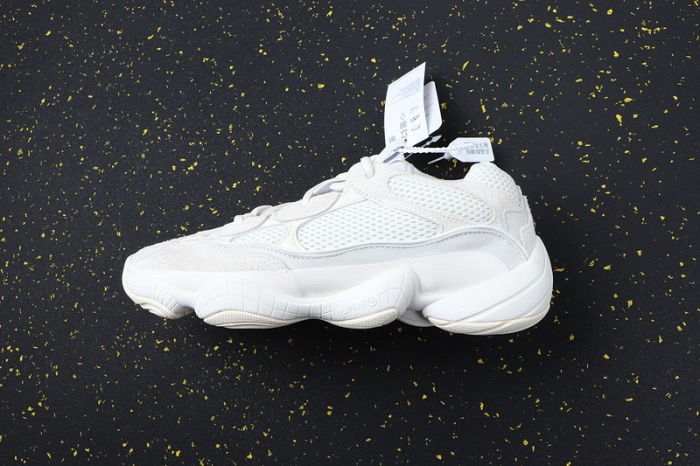 YEEZY BOOST 500