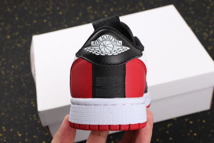 AJ 1 Low Retro Classics Shoes AV3918- 102
