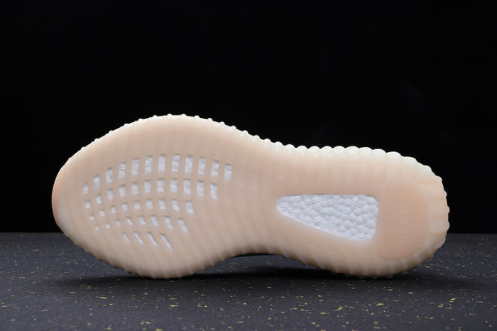 YEEZY BOOST 350 V2