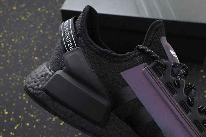 NMD_R1 Boost