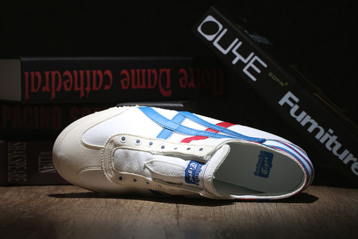 Mexico 66 Retro Classics Canvas Shoes
