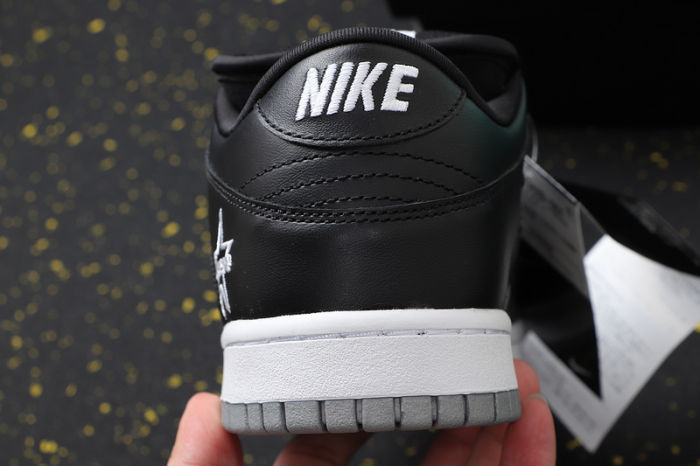 SB Dunk Classics