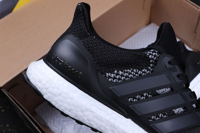 UltraBOOST Running