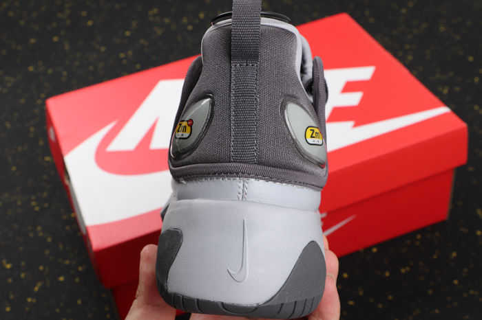 Zoom 2K