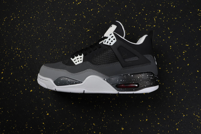AJ4 Retro Classics Shoes 626969-030