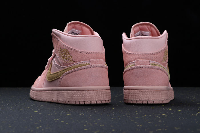 Women's AJ 1 Mid Retro Classics Shoes 555112-600
