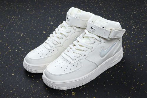 Air Force 1 Retro Mid