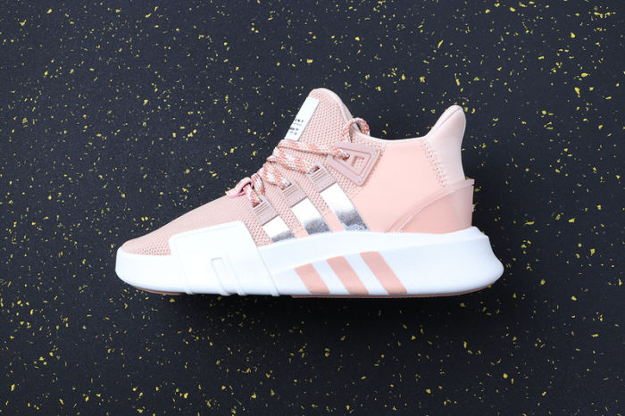 EQT Back ADV