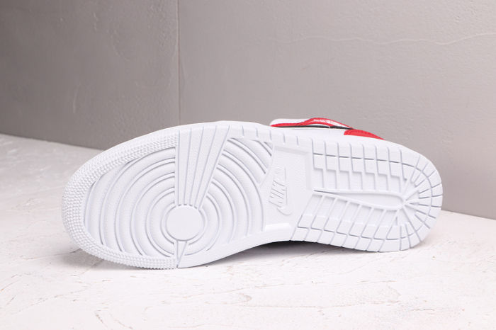 AJ 1 Mid Retro Classics Shoes 554724-116