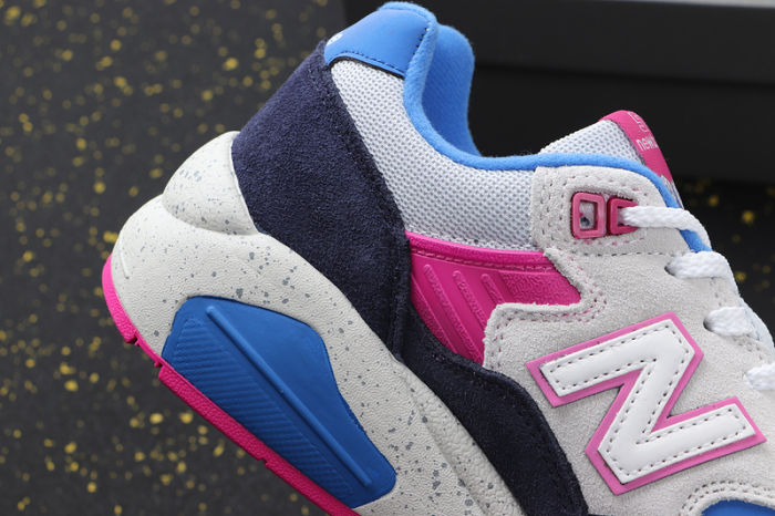 NB580 Classics 001