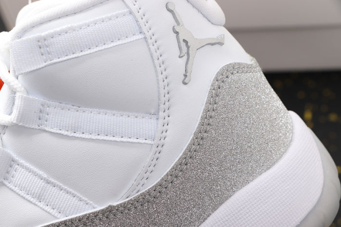 AJ11 Retro Classics Basketball Shoes AR0715-100
