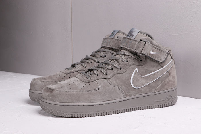 Air Force 1 Mid