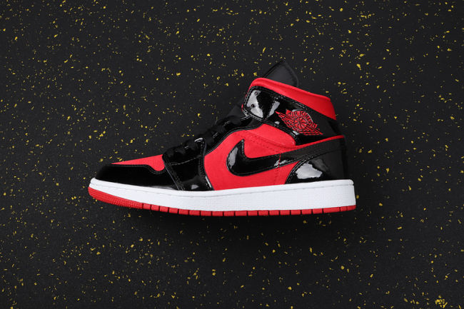 AJ 1 Mid Retro Classics Shoes BQ6472-600